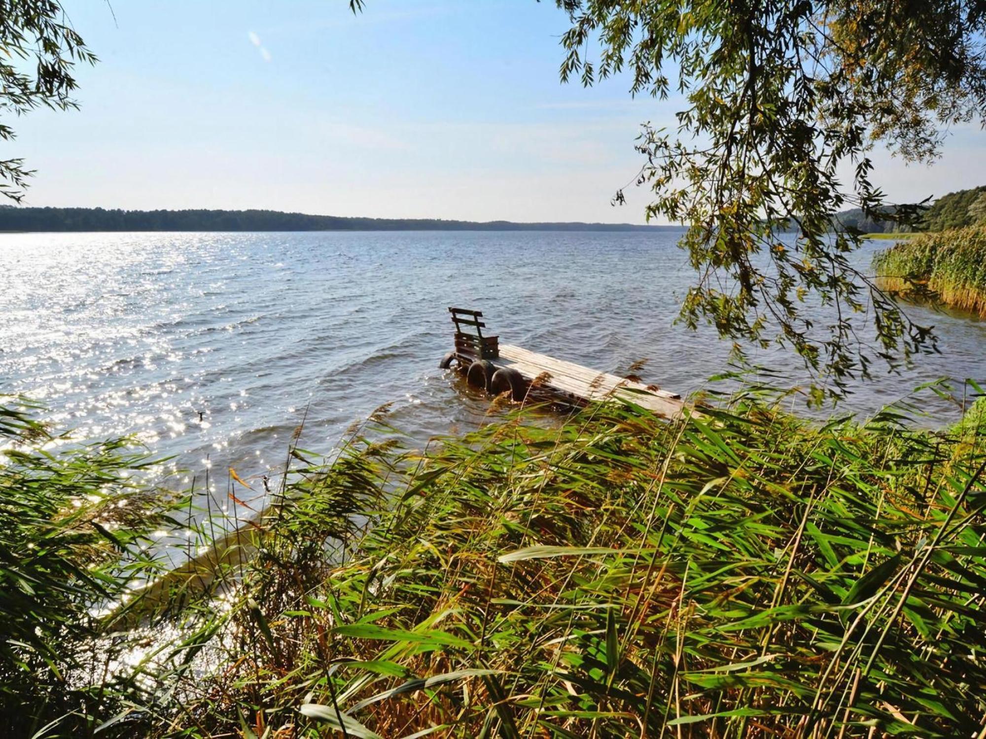 Holiday House With Garden, Lake View, Dabrowica Dabrowica  المظهر الخارجي الصورة